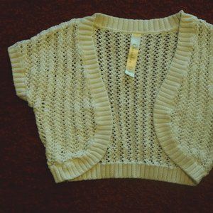 White Cherokee shrug size 7/8